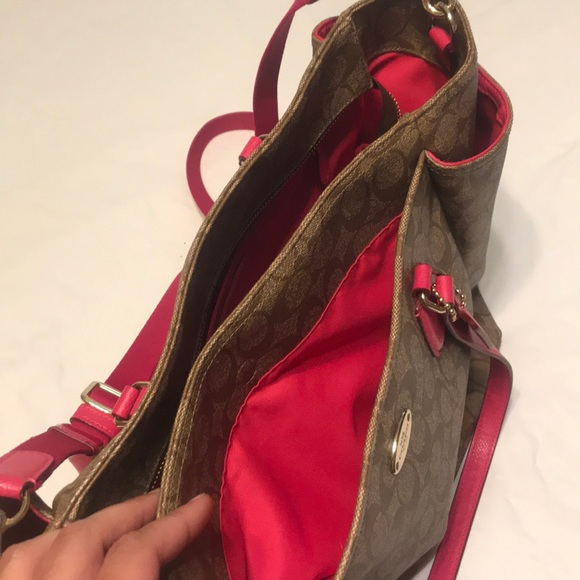 Coach Signature Saddle and Pink Coated Canvas Bag - Picture 9 of 16